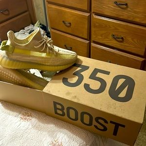 Yeezy Boost 350 V2 Adidas
